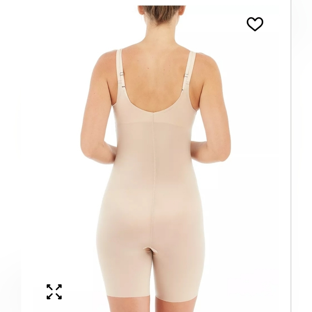 SPANX Thinstincts Open-Bust Mid-Thigh Bodysuit size M NEW - Picture 2 of 6
